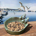 Miniatyrbillede 3 af 3: Rundt fuglebadekar med to dekorative keramiske fugle til vilde fugle Udendørs Fuglevander Udendørs Fugleføder til fods