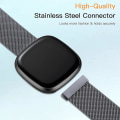 Pikkukuva 3 / 5: Magneettinauhat, jotka ovat yhteensopivat Fitbit Versa 3:n ja Sense-älykellon kanssa - Multi Color Space Gray Large