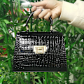 Miniatyrbillede 5 af 5: Luksus Lady Crocodile Bag 2022 Ny Elegant God Kvalitet Lille Pung Dame Håndtaske Med Lang Justerbar Skulderstrop