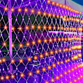 Miniatyrbillede 5 af 5: Udendørs Halloween Net Lys, 3,65 m x 1,5 m 360 LED Fe Lys Kæde med 8 Lysindstillinger, Sammenkoblingsbar Sikker Adapter til Have Træer Buske