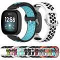 Pikkukuva 3 / 4: Fitbit Versa 4 / Sense 2 kaksiväriselle watch Black Pink