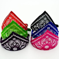 Pikkukuva 4 / 5: Säädettävä lemmikkieläinten bandana kaulahuivi koiran sylkipyyhe puuvillainen koiran tarvikkeet painatus kolmioside Black
