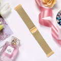 Pikkukuva 4 / 5: Fitbit Versa 3 / Sense Milan watch Gold