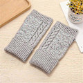 Miniatyrbillede 4 af 5: NYE Fabriksnye Anden Sorterings Cashmere Fingerløse Handsker Fra Turtle Doves red