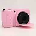 Pikkukuva 4 / 5: Ricoh GR IIIx ja GR III -kameran suojakotelo - Vaaleanpunainen, naarmuuntumaton silikonikotelo Multicolor Pink
