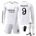 Miniatyrbild 1 av 2: Real Madrid Barn Hemmaställ 2024-2025 Höst & Vinter Nr 10 Strumpor + Skydd 22 MBAPPE No 10 socks + Guard 24