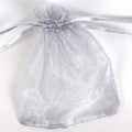 Miniatyrbillede 4 af 6: Små gaveposer med snøre Organza Grå 25-pak 7x9 cm