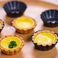 Miniatyrbilde 4 av 5: 12-delt Egg Tart Form 7.5cm Mini Kakeform Karbonstål Pannekakeform (Svart)