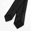 Miniatyrbillede 5 af 5: Super Slim Slips 3cm Satin Rød Gul Sort Ensfarvede Slips Håndlavede Mode Herre Tynde Smalle Slips til Bryllupsfest Slips red