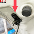 Pikkukuva 3 / 5: Nissan Qashqai J11 Nv200 Rogue Sport Konepellin Tukitanko Pidike Klipsit Kiinnike 65773cy00b-yuyu