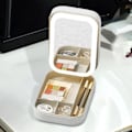 Miniatyrbillede 3 af 5: Spejlskrin med Lys, Kosmetikopbevaringspose med LED-Spejl | Bærbar Makeuptaske - 3 Farver med Lys Makeuptaske, Rejsetaske white