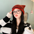 Miniatyrbild 4 av 5: Höst Vinter Utomhus Varma Stickade Mössor Söt Randig Katt Öra Hatt Huvudbonad Ullgarn Stickad Beanies Red Black