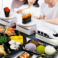 Pikkukuva 5 / 5: Sushi Train Pyörivä Sushi Lelu Rata Kuljetinhihna Pyörivä Pöytä Lapsi