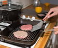 Miniatyrbillede 4 af 6: Stegespade i rustfrit stål, kraftig grillspade med træhåndtag til Teppanyaki BBQ Steak Pizza