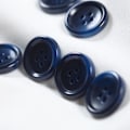 Miniatyrbilde 5 av 5: 50 stk. Store 2cm Syknapper Bulk Knapper for Sying Runde Resin Marineblå Knapper for Håndverk 4 Hull Flatback Kåpeknapper for Skjorte Genser DIY a