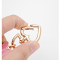 Miniatyrbillede 3 af 5: (Guld+Pink) Taskeremforlængere Taske Forlængerkæde Håndtasker Udsøgte Forlængerkæder Sølvkæde Guldkæde Bjørn, Sommerfugl, Pink Hjerte, Bogstav B