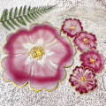 Miniatyrbillede 5 af 5: Resin Bakke Brik Form Sæt, 1 stk 33 cm Stor Blomsterbakke Form + 4 Pakke 10 cm Blomst Geode Brik Silikoneforme (Ingen Design på Form)