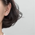 Miniatyrbillede 2 af 5: Minimalistiske Hjerte Sterling Sølv Øreringe til Kvinder Piger Teenagere Charm Hul Kærlighed Hjerteformede Stud Tiny Small Cartilage Tragus Post Pin Hypoallergen Pie