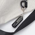 Miniatyrbilde 4 av 5: Multifunksjonell lommelykt, USB-oppladbar lommelykt, lett håndholdt lys, nøkkelringlys, utendørslys, campinglommelykt, turutstyr lommelykt