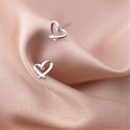 Miniatyrbillede 5 af 5: Minimalistiske Hjerte Sterling Sølv Øreringe til Kvinder Piger Teenagere Charm Hul Kærlighed Hjerteformede Stud Tiny Small Cartilage Tragus Post Pin Hypoallergen Pie