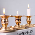 Miniatyrbilde 3 av 4: Sett med 2 gullmessing-lysestaker for stearinlys
