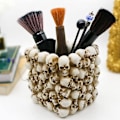Miniatyrbillede 1 af 8: Hlloween Dekoration Totenkopf Stifthalter - Go Humn Totenkopf Make-up Zubehör Pinselhalter für Schreibtisch Goic Spooky Bleistiftbecher Desktop Aufbewahrungsbox Organizer für Antik