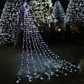 Miniatyrbilde 2 av 8: Juledekorasjon Stjernelys Utendørs, 320 LED 16,4Ft Julelys [8 Moduser og Vanntett] for Halloween Jul Nyttår Ferie (Jern)