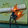 Miniatyrbillede 4 af 9: Halloween-lys flimrende flammelyskæde med 12 stk. C7 orange flammepærer (2 reserve), 12,8 fod orange flammelyskæde til indendørs