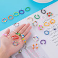 Miniatyrbillede 3 af 5: Daisy Flower Bead Rings Set - Regnbuefarvede elastiske staplingsringe til kvinder og piger