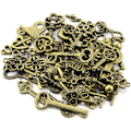 Miniatyrbillede 3 af 5: Antikke bronze nøgler Charm Set - 50 tilfældige former til DIY-smykker