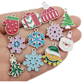 Miniatyrbillede 3 af 5: Sølv emalje jule snefnug charms - Sæt med 22 til DIY smykkefremstilling og julepynt