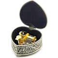 Miniatyrbillede 2 af 3: Præget legering metal musikboks med hjerteformet design (sang: You are My Sunshine)