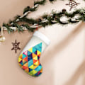 Miniatyrbild 9 av 9: Färgglada Triangeltryck Julstrumpor Xmas Ornament Kaminhängande Julstrumpor för Familj Semester Xmas Party Dekorationer 45 cm
