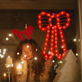 Miniatyrbillede 4 af 5: 18\" 50 Lighted Red Bow Jule Vindue Silhouette Dekoration
