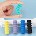 Miniatyrbilde 6 av 7: 120 stk 10 farger myke skum blyantholdere grep Pinting blyant grep blyant puter holdere skriveøvelse blyant grep id komfort punktøvelse
