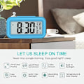 Miniatyrbillede 7 af 7: Vækkeur LED Digitalt Stort Display Snooze Nattelys Batteriur med Dato Kalender Temperatur til Hjemmekontor Rejse Soveværelse Skrivebord (Blå)