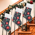 Miniatyrbild 4 av 7: Julklapp, Personliga Julklappsstrumpor 2-pack Julstjärnor Blommor Granris Jul Svart 45,7 cm Julstrumpor Hängande