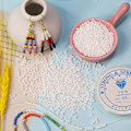 Miniatyrbild 3 av 5: Vit färg 3 mm fröpärlor (3600 st/100 gram) - Glas Craft Beads