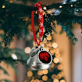Miniatyrbild 6 av 7: Albansk örn silverklocka prydnad julgransklockor med rött snöre metall julgranshängande dekorationer för semesterfest kärleksklocka kärleksklocka