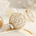 Miniatyrbilde 2 av 3: Gjennomsiktige julekuler til juletrepynt