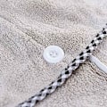 Miniatyrbillede 2 af 4: Hurtigtørrende hårhåndklæde til langt, krøllet hår - Coral Fleece Absorbent Wrap (Lysegrå)