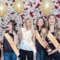 Miniatyrbillede 3 af 5: Möhippatillbehör Sashes - Bride to Be och Team Bride Sashes