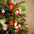 Miniatyrbild 3 av 5: Julklappar av presenter - 48 färgglada kraftpapperslappar