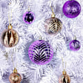Miniatyrbild 4 av 5: Julgransprydnader - Lila julgranskulor set för jul,