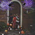 Miniatyrbilde 3 av 8: Halloween-dekorasjoner edderkoppnettlys, 70 LED-edderkoppnettlys for Halloween-dekorasjon innendørs utendørs vanntett, edderkopp LED-lys batteri lilla