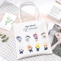 Miniatyrbild 2 av 5: Kpop Stray Kids SKZOO Sminkväska SKZ Axelväska Printed Enkelt kreativt för SKZ-fans, en C