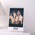 Miniatyrbild 1 av 6: (G) I-DLE Desktop Calendar Kpop (G) I-DLE 2024 Desktop Calendar Present för fans