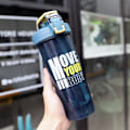 Miniatyrbild 6 av 6: Sport Shaker flaska 800 ml stor kapacitet med halm shaker flaska proteinpulver milkshake kopp utomhus portabel plastflaska Style C