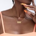 Miniatyrbild 4 av 6: Old English Födelseår Halsband Hängen Rostfritt stål Gotiska smycken nummer 1985-2020 Choker Halsband Kvinnor Presenter 1992 Rose Gold Color