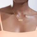 Miniatyrbild 5 av 6: Old English Födelseår Halsband Hängen Rostfritt stål Gotiska smycken nummer 1985-2020 Choker Halsband Kvinnor Presenter 1995 Rose Gold Color